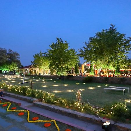 Grass Field Valley Resort Jaipur Eksteriør billede