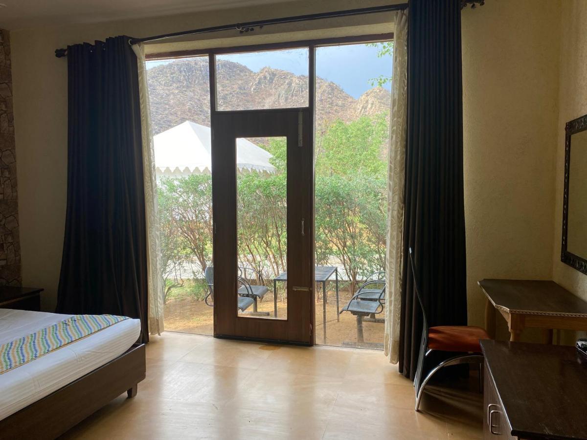 Grass Field Valley Resort Jaipur Eksteriør billede