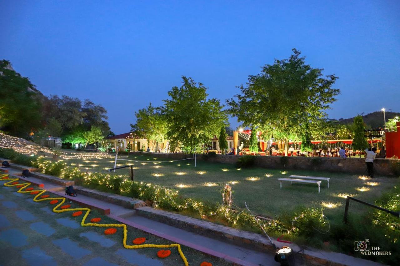 Grass Field Valley Resort Jaipur Eksteriør billede